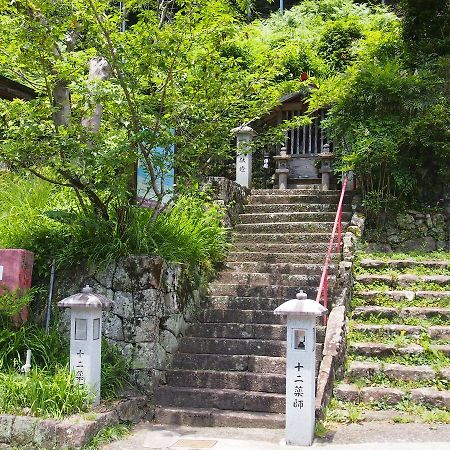 Onsen Minshuku Oomuraya No.1 Hotell Shingū Exteriör bild